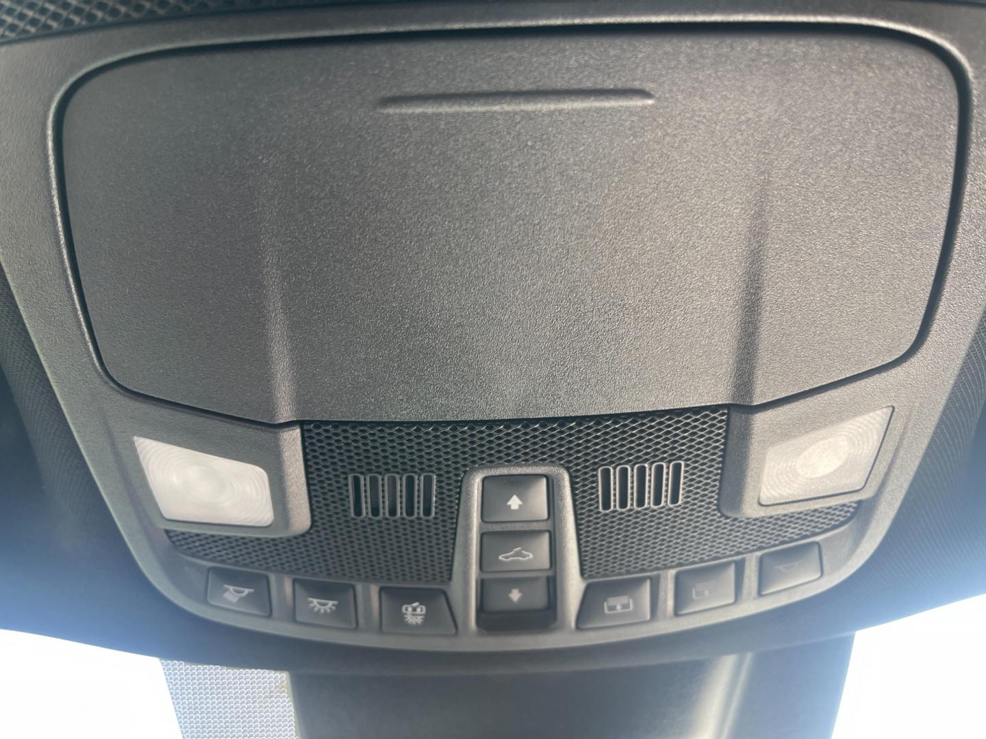 2021 Gray /Black Ford Expedition Limited 302A 4WD (1FMJU2AT0ME) with an 3.5L V6 DOHC 24V TWIN TURBO engine, 10 Speed Auto transmission, located at 11115 Chardon Rd. , Chardon, OH, 44024, (440) 214-9705, 41.580246, -81.241943 - Photo#41